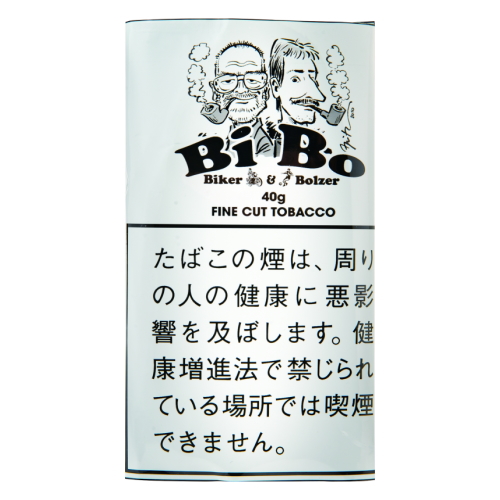 BiBo Fine Cut 40g参考包装：白色袋面上是两个人物漫画肖像、黑色BiBo字样以及40g和FINE CUT TOBACCO